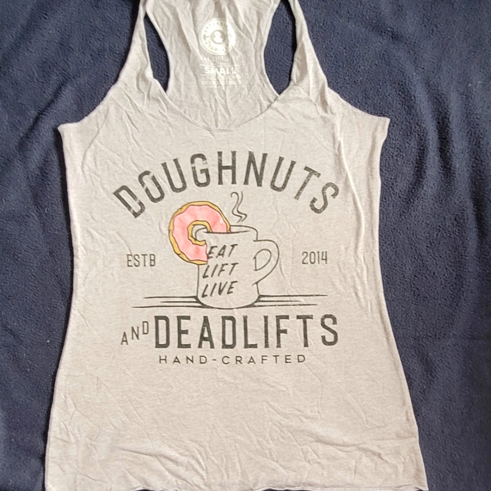 Tank NWOT small